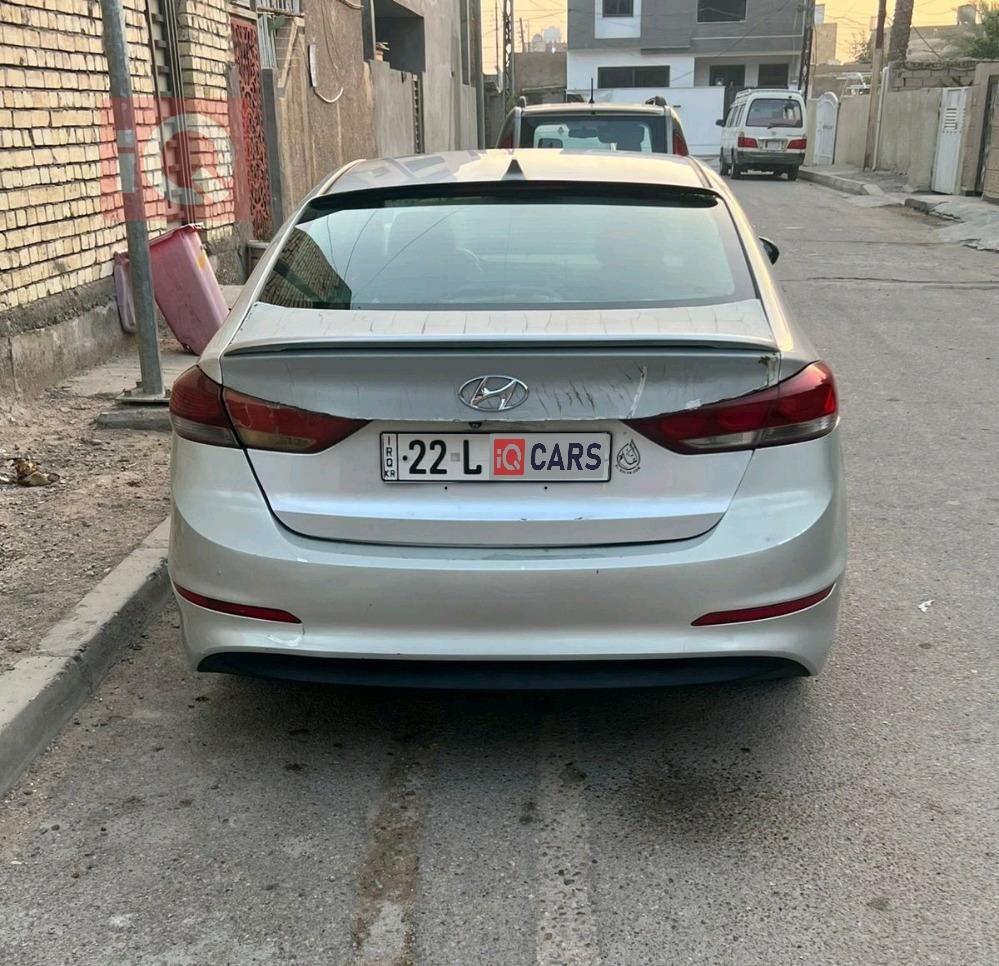هيونداي النترا
